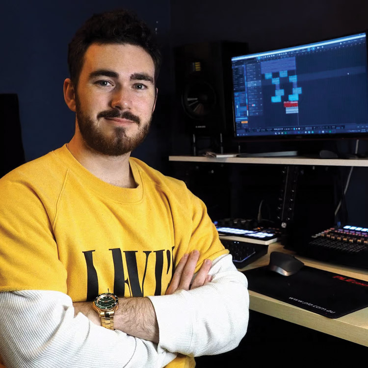 Music Producer & Mixing Engineer in Perth, Western Australia